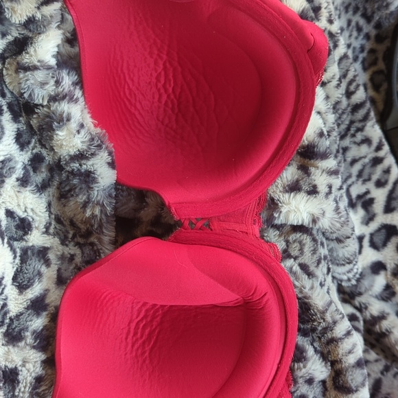 Pretty NWOT Self Expressions by Maidenform in size 36DD. - Picture 7 of 11